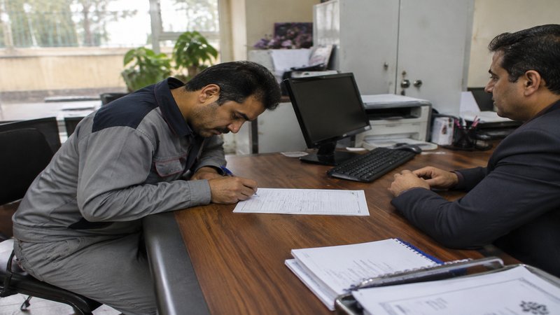 شکایت از کارفرما بابت ساعت کاری و اضافه کاری